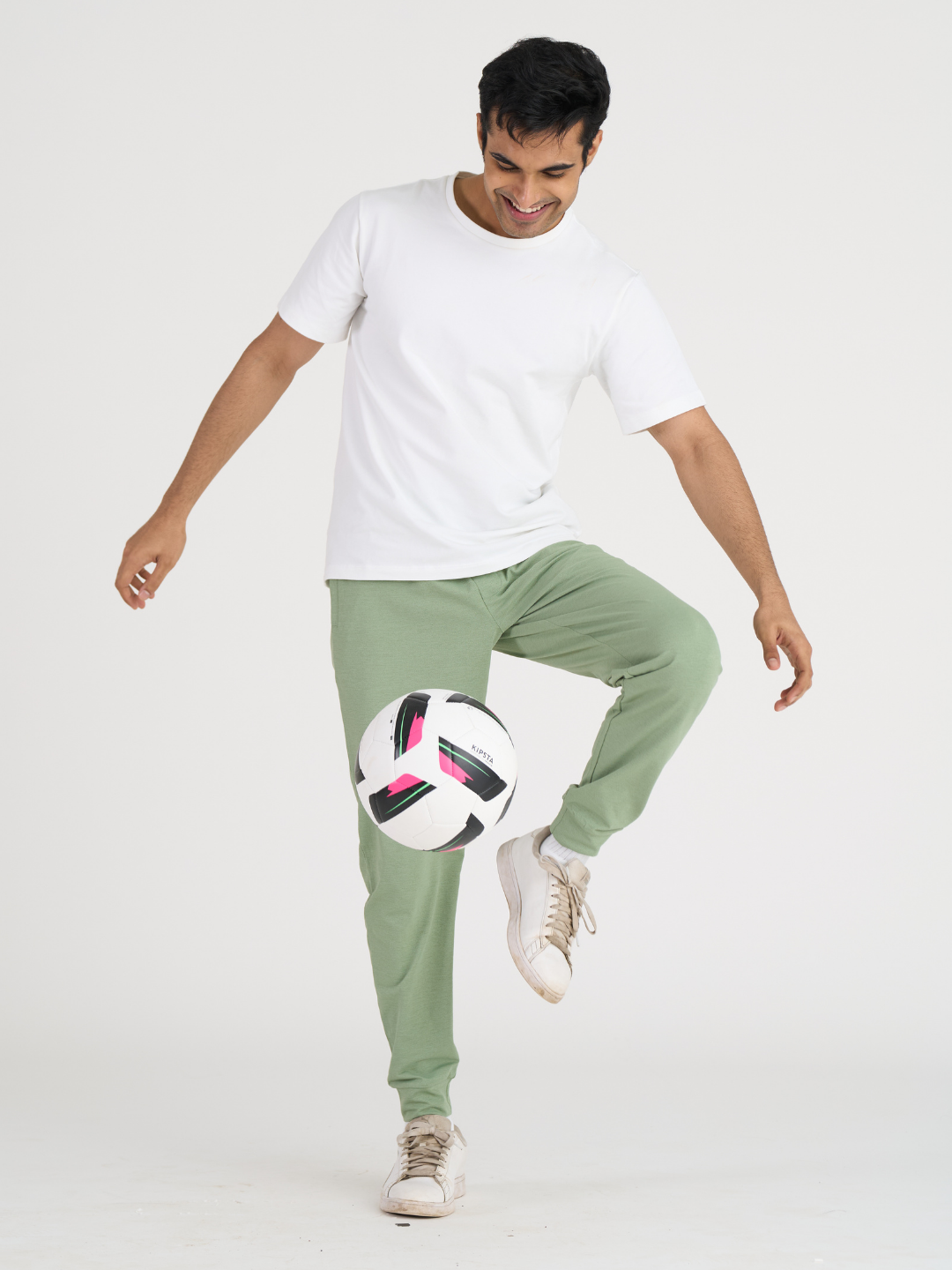 View of Men's Workout Pants – Terractive