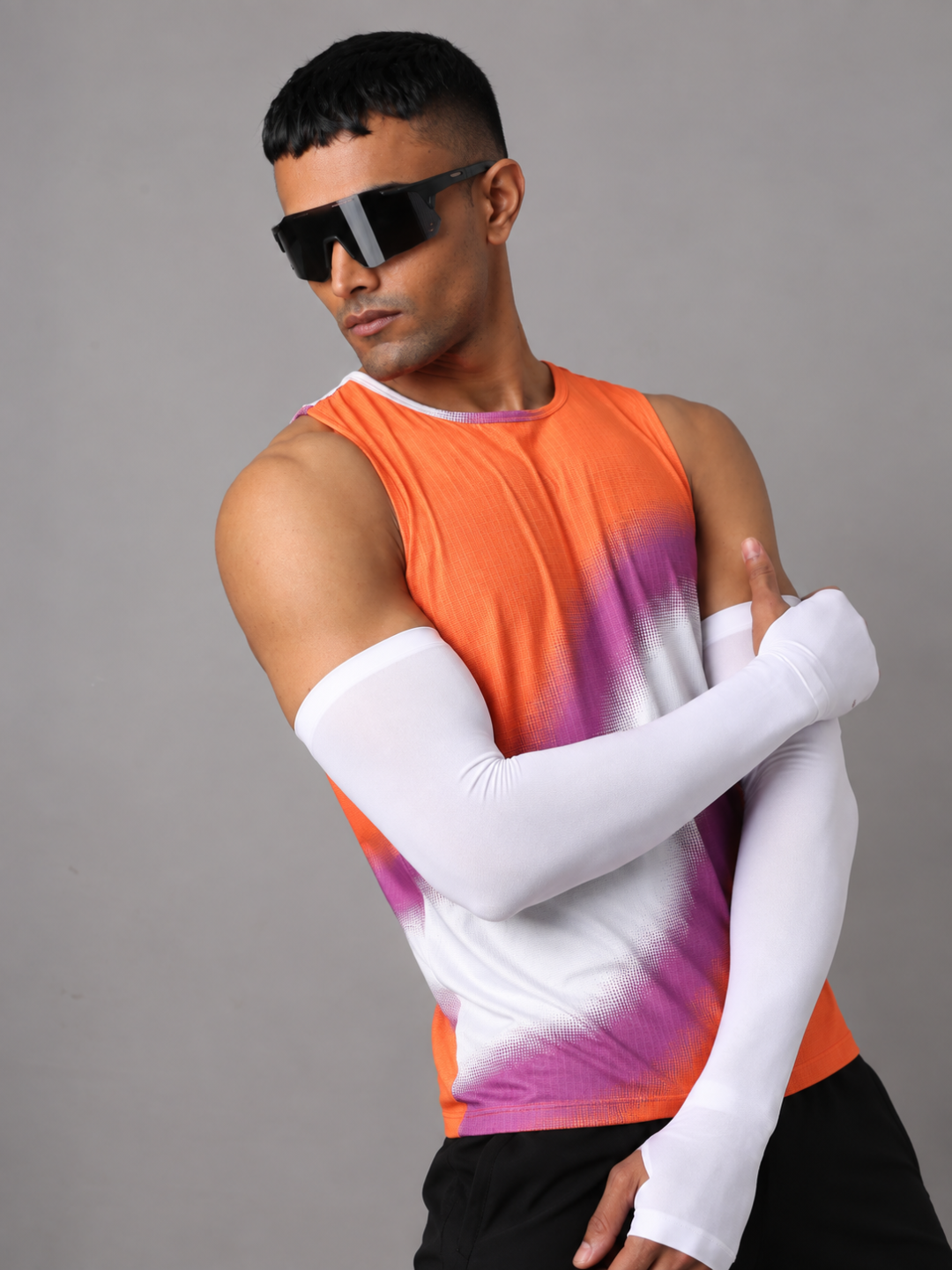 101 Gsm Oversized Tank + FREE UV Sleeve