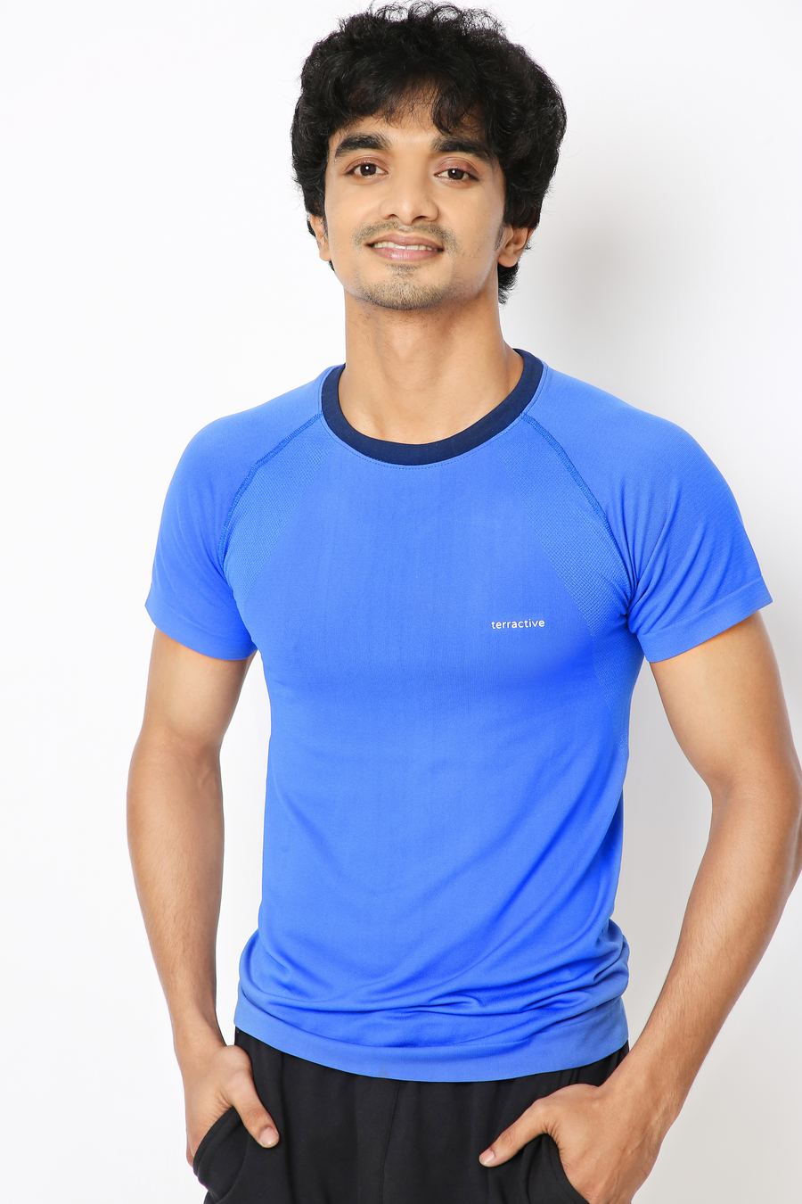 Seamless Performance Tee / Body-Fit