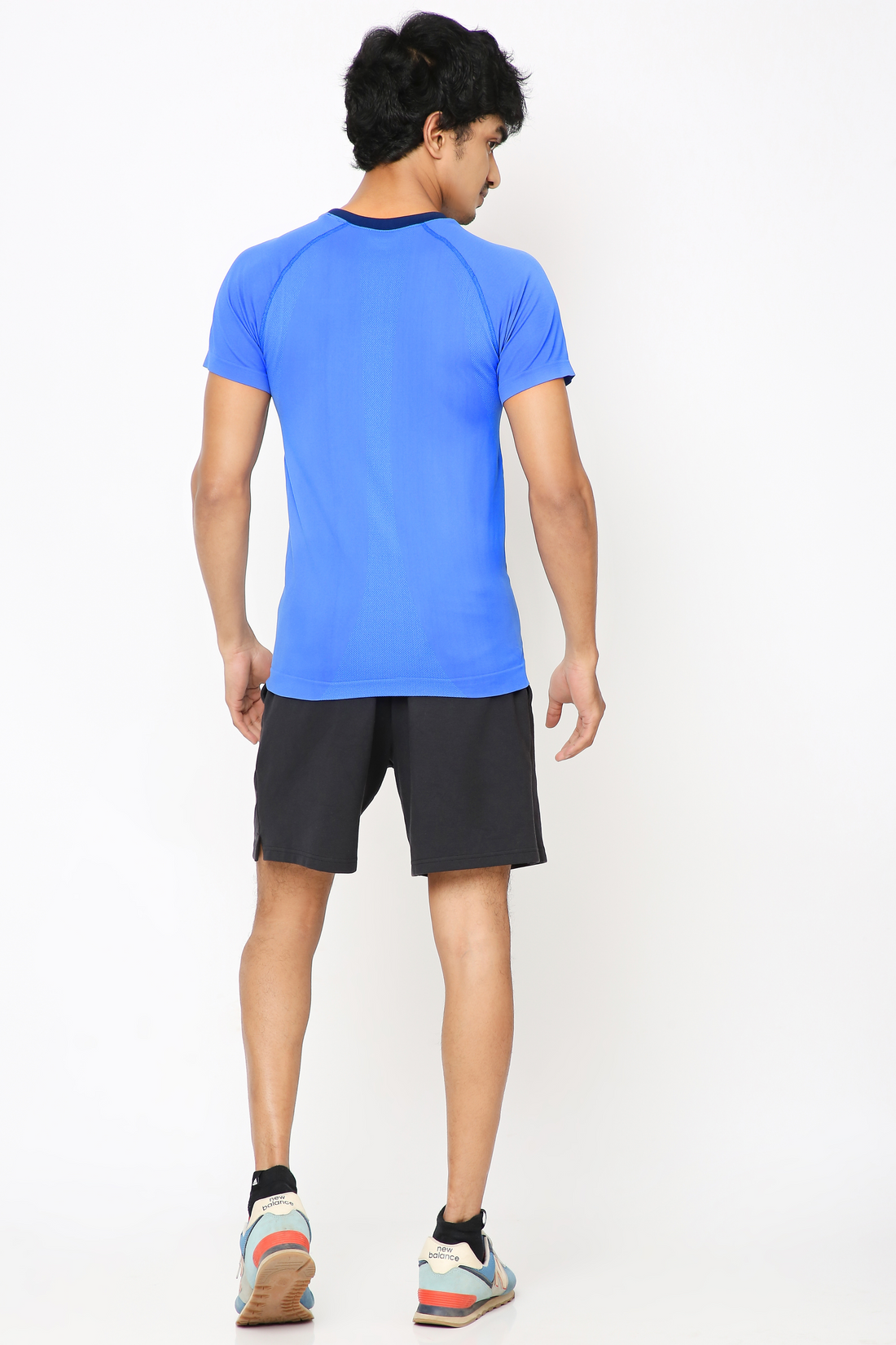 Seamless Performance Tee / Body-Fit