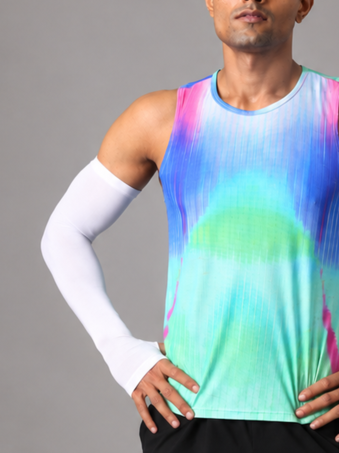 101 Gsm Oversized Tank + FREE UV Sleeve