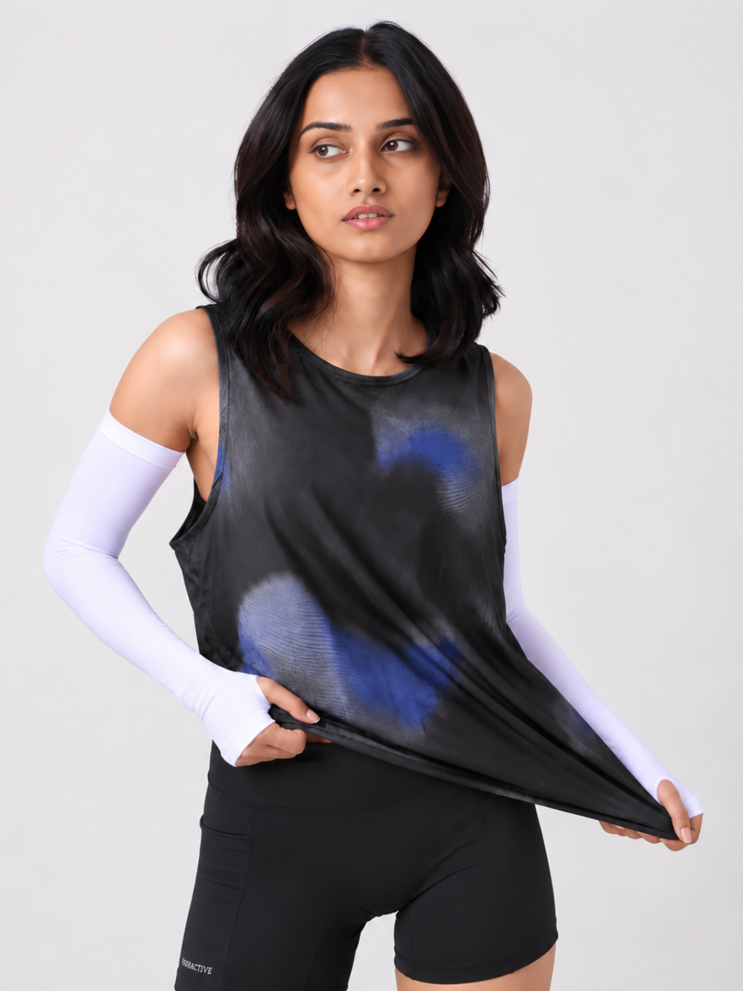 101 Gsm Oversized Tank + FREE UV Sleeve